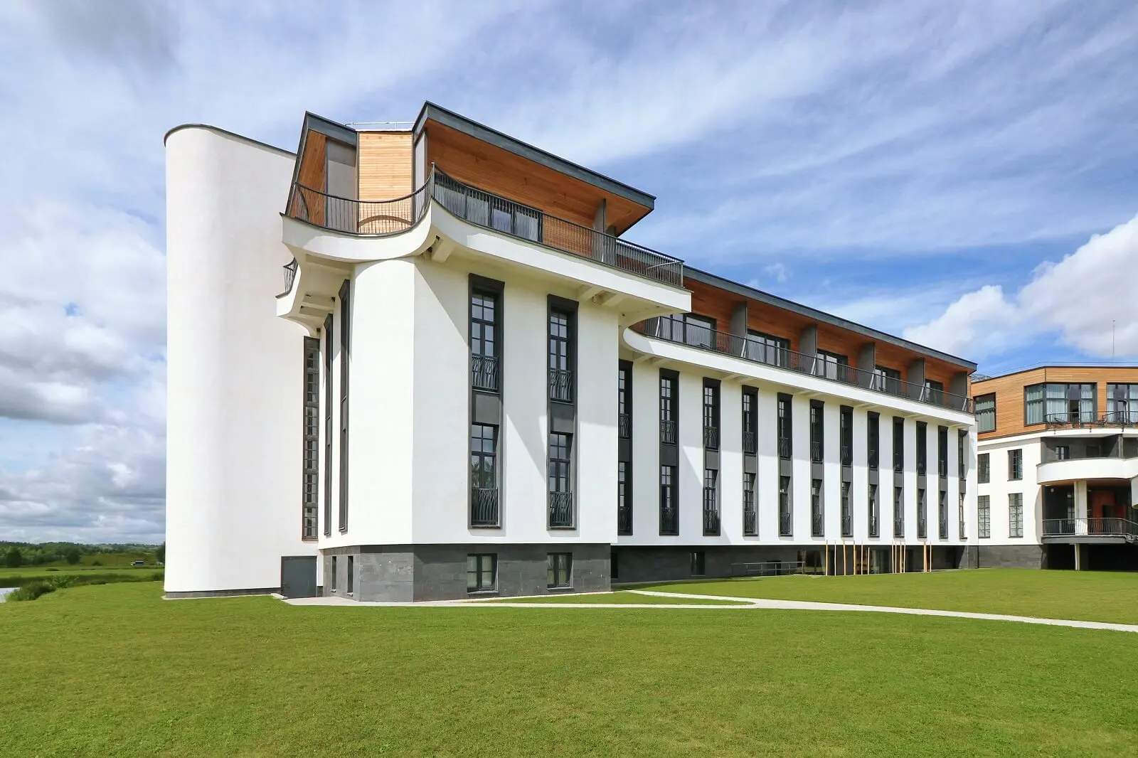 GEALAN S 9000 - presjek