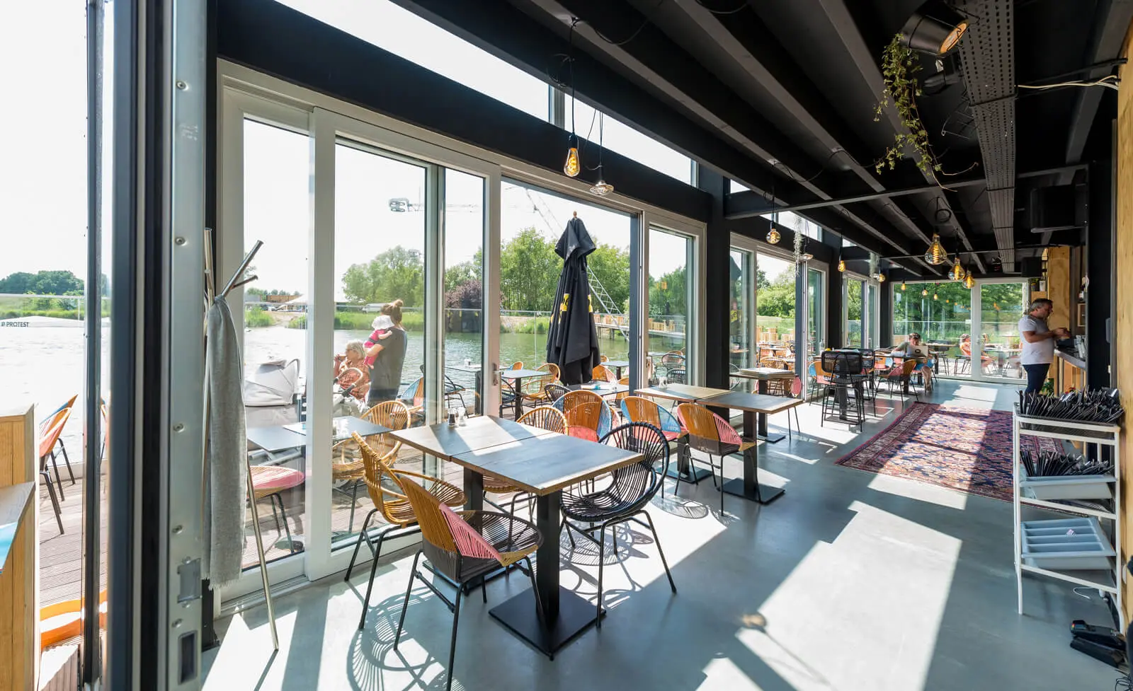 GEALAN S 9000 - instalacija